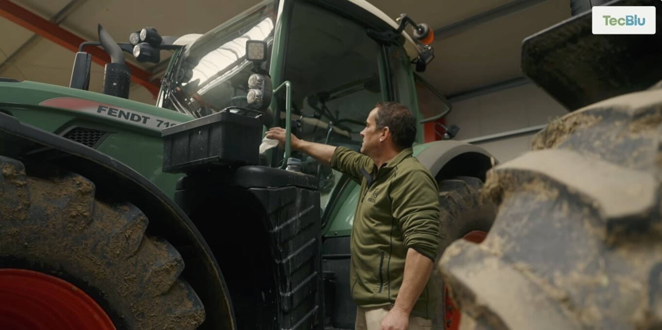 5106_enblu1.jpg 5106_enblu1.jpg