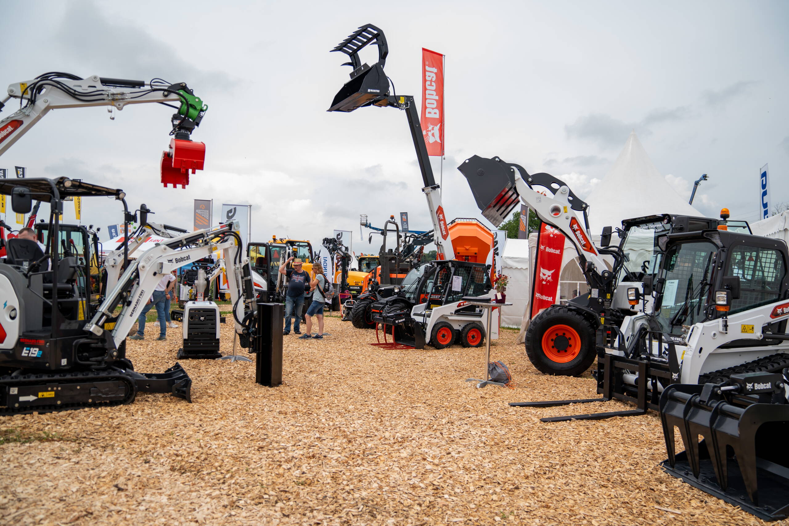 oga_2024_messe_stande_sektor_10-25.jpg Bildlegende Bildelegende Bildlegende Bildelegende